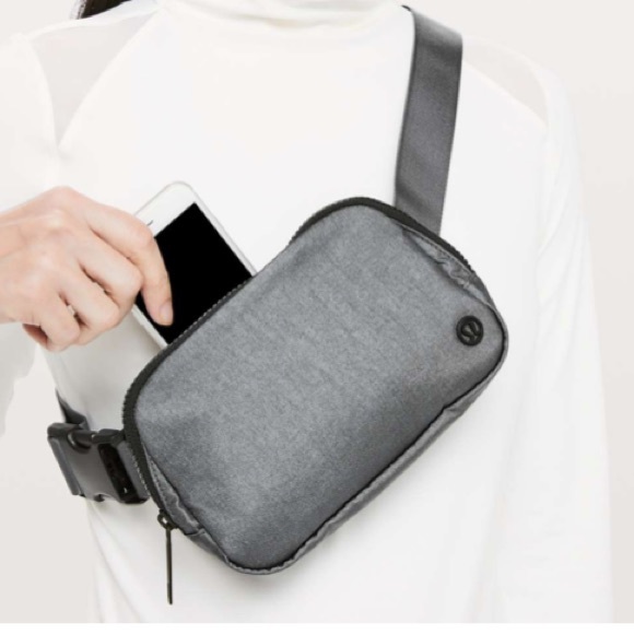 lululemon athletica Handbags - NWOT Lululemon Everywhere Belt Bag TB2 Shiny Black